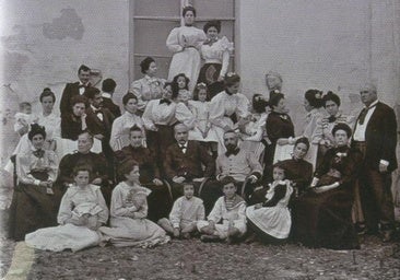 Los Romero de Torres: una gran familia más allá de la pintura