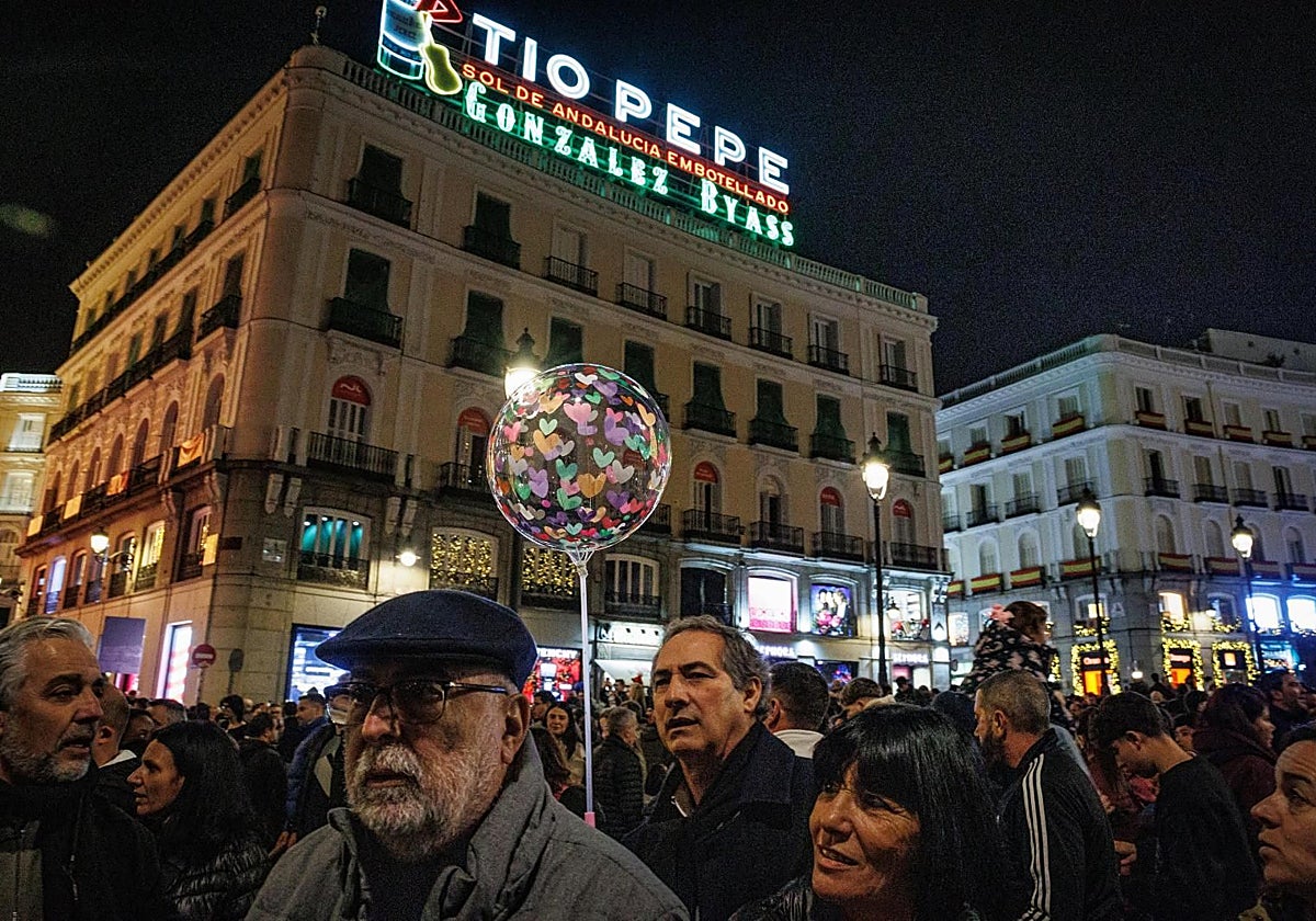 Ambiente navideño en la Puerta del Sol este año