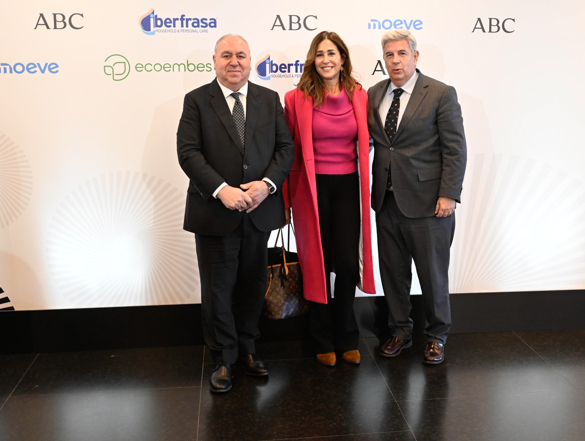 Los senadores Vicente Tirado, Rosa Romero y Miguel Ángel de la Rosa.