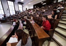 Madrid aprueba firmar el convenio con el ministerio sobre universidades aunque es «una imposición»