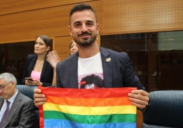 Un diputado del PSOE de Madrid denuncia amenazas de muerte e insultos homófobos
