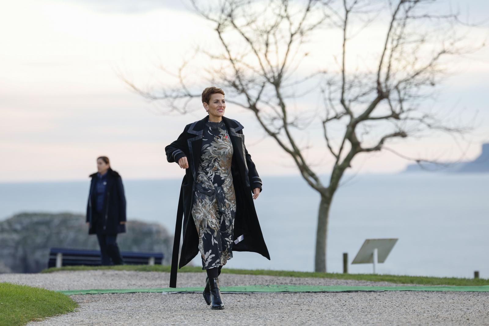 La presidenta de Navarra, María Chivite, a su llegada al Palacio de la Magdalena de Santander