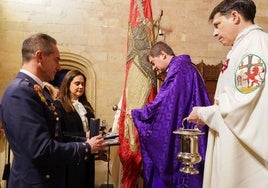 La Cofradía del Pendón de San Isidoro conmemora el traslado de las reliquias del Santo a León en 1063