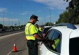 Nueva campaña de la DGT de control de alcohol y drogas en las carreteras de Toledo