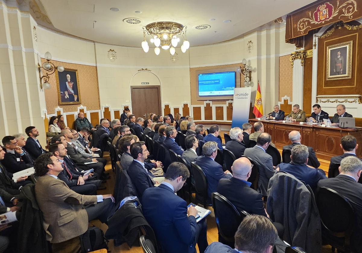 Un momento del foro celebrado por CECO y Aesmide en Madrid