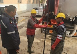 El Rey de Marruecos decreta mantener la ayuda a Valencia por la DANA hasta después de Navidad