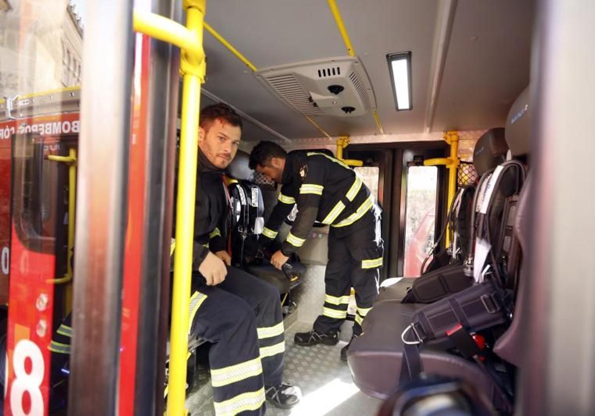 Bomberos en una intervención.