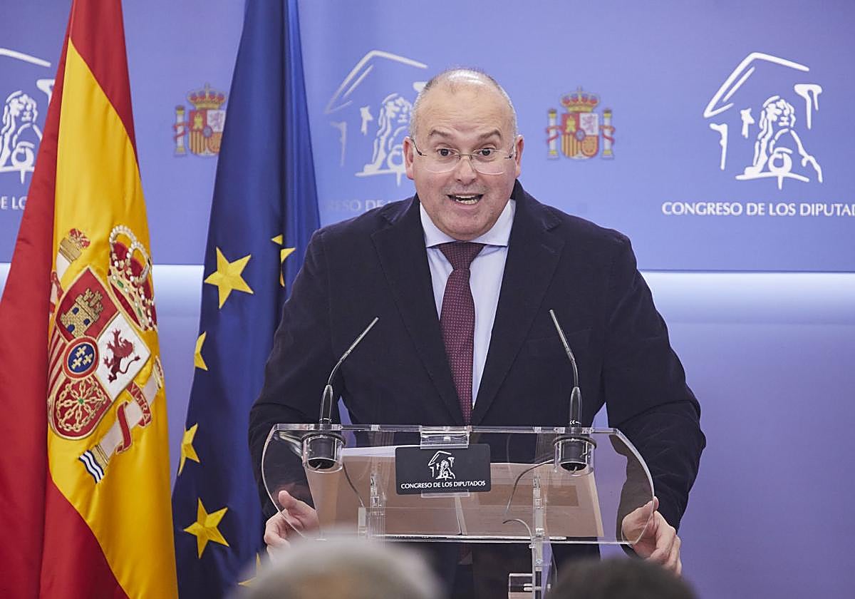 Miguel Tellado, portavoz del PP en el Congreso, en la sala de prensa