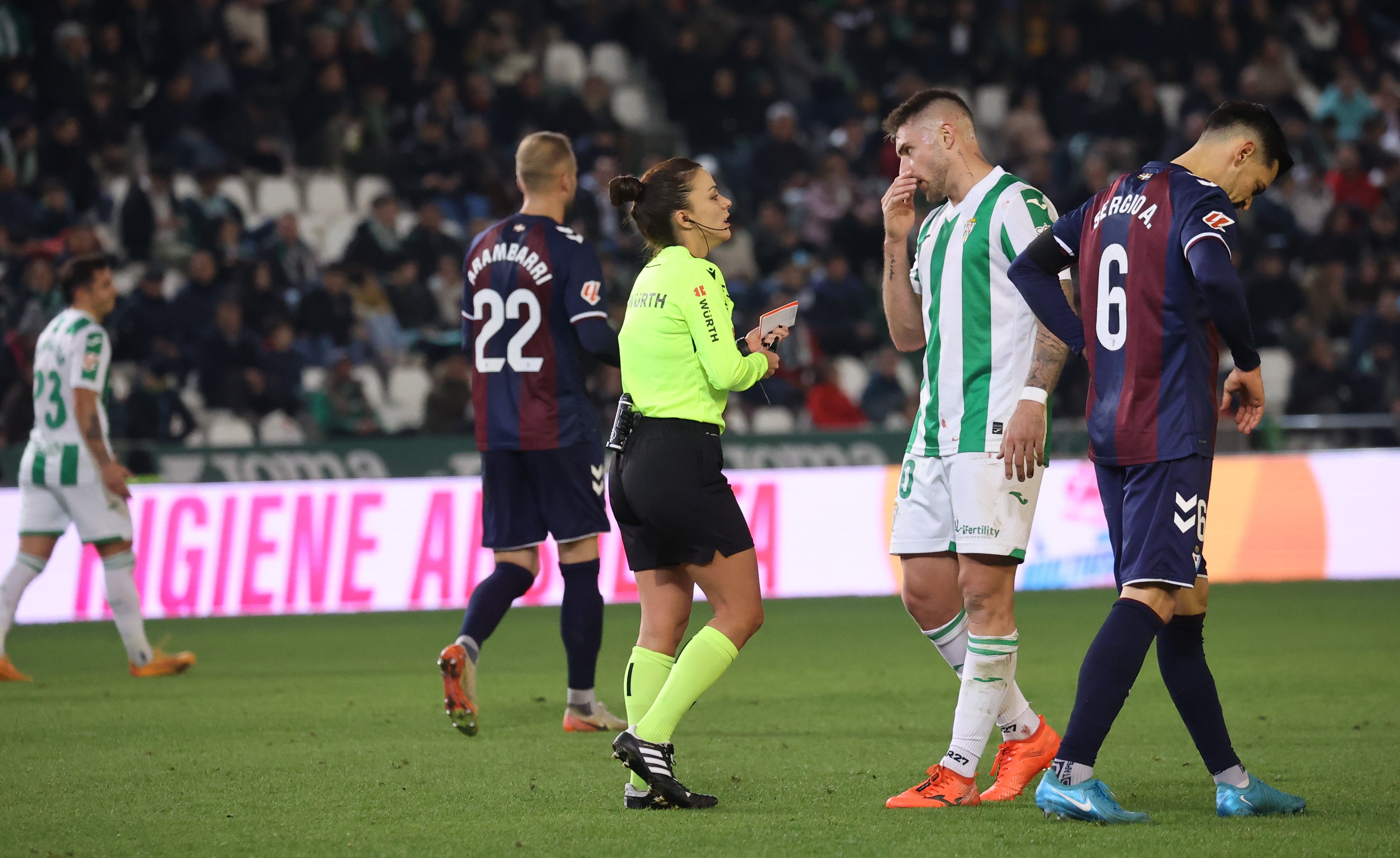 La alegría del triunfo del Córdoba ante el Eibar, en imágenes