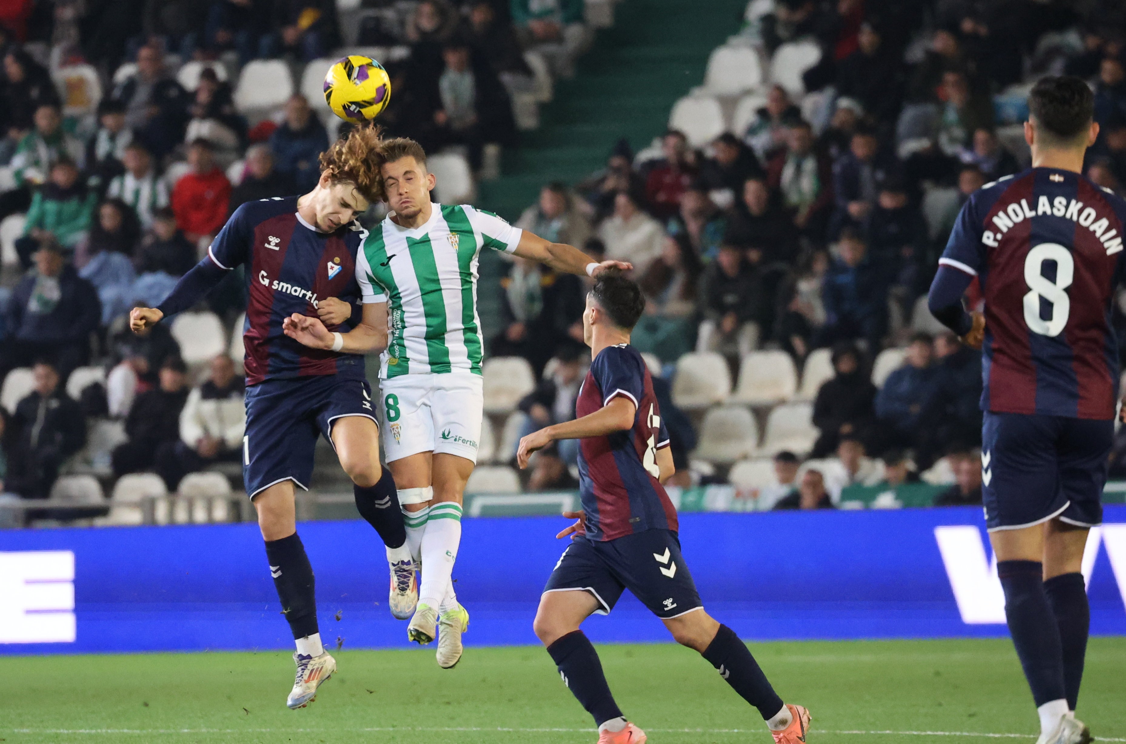 La alegría del triunfo del Córdoba ante el Eibar, en imágenes