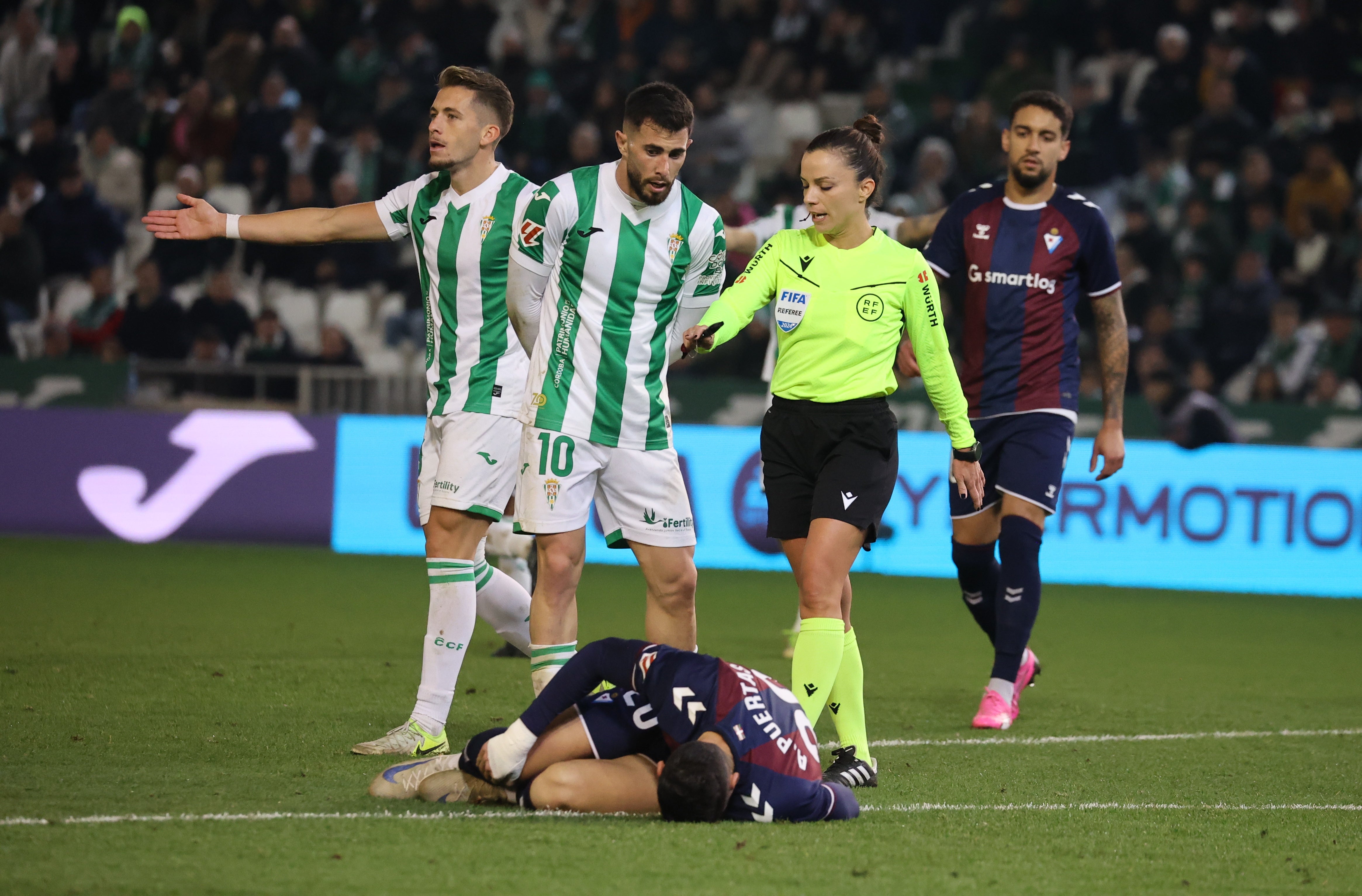 La alegría del triunfo del Córdoba ante el Eibar, en imágenes