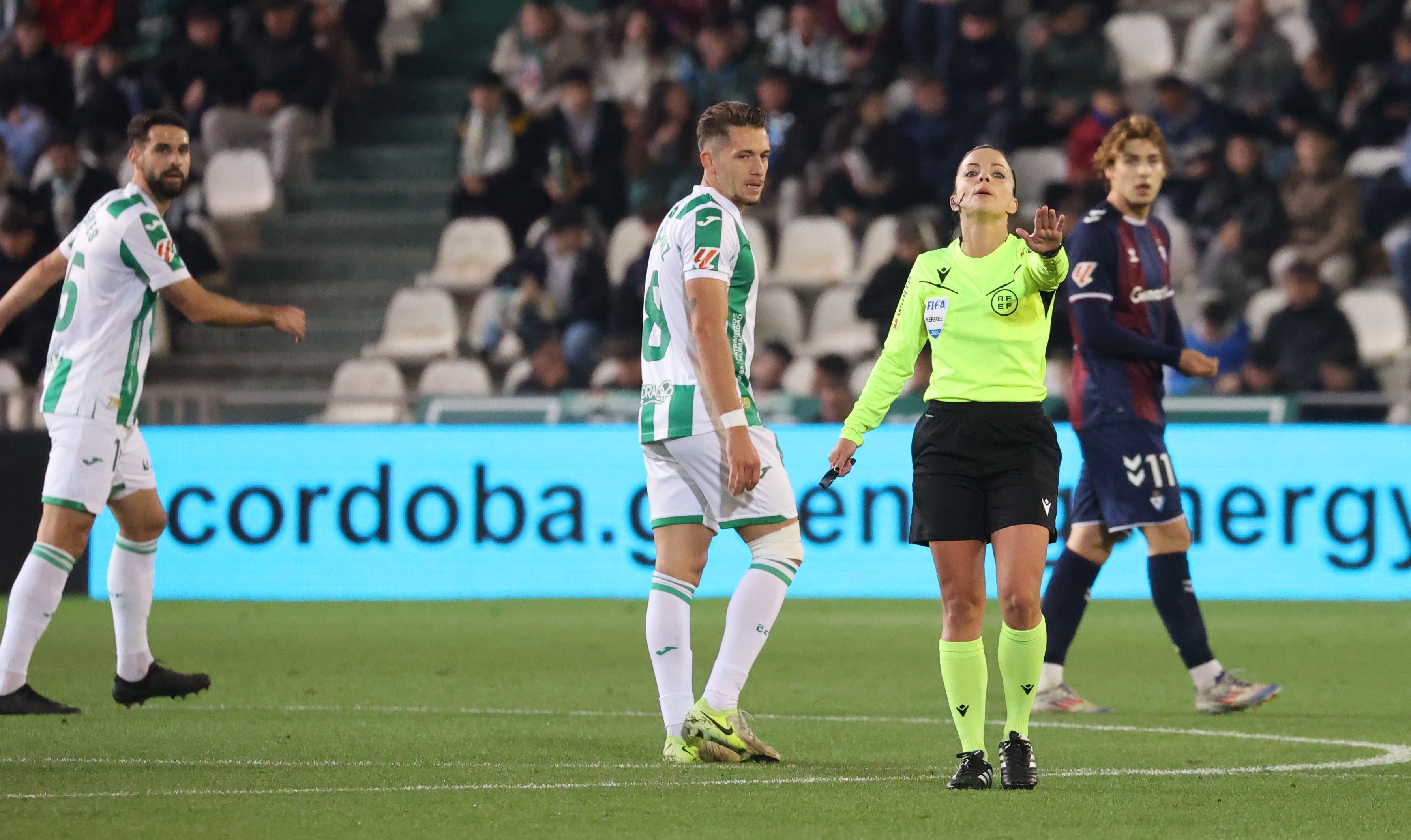 La alegría del triunfo del Córdoba ante el Eibar, en imágenes