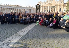 El Papa recibe a la mayor peregrinación rociera en Roma