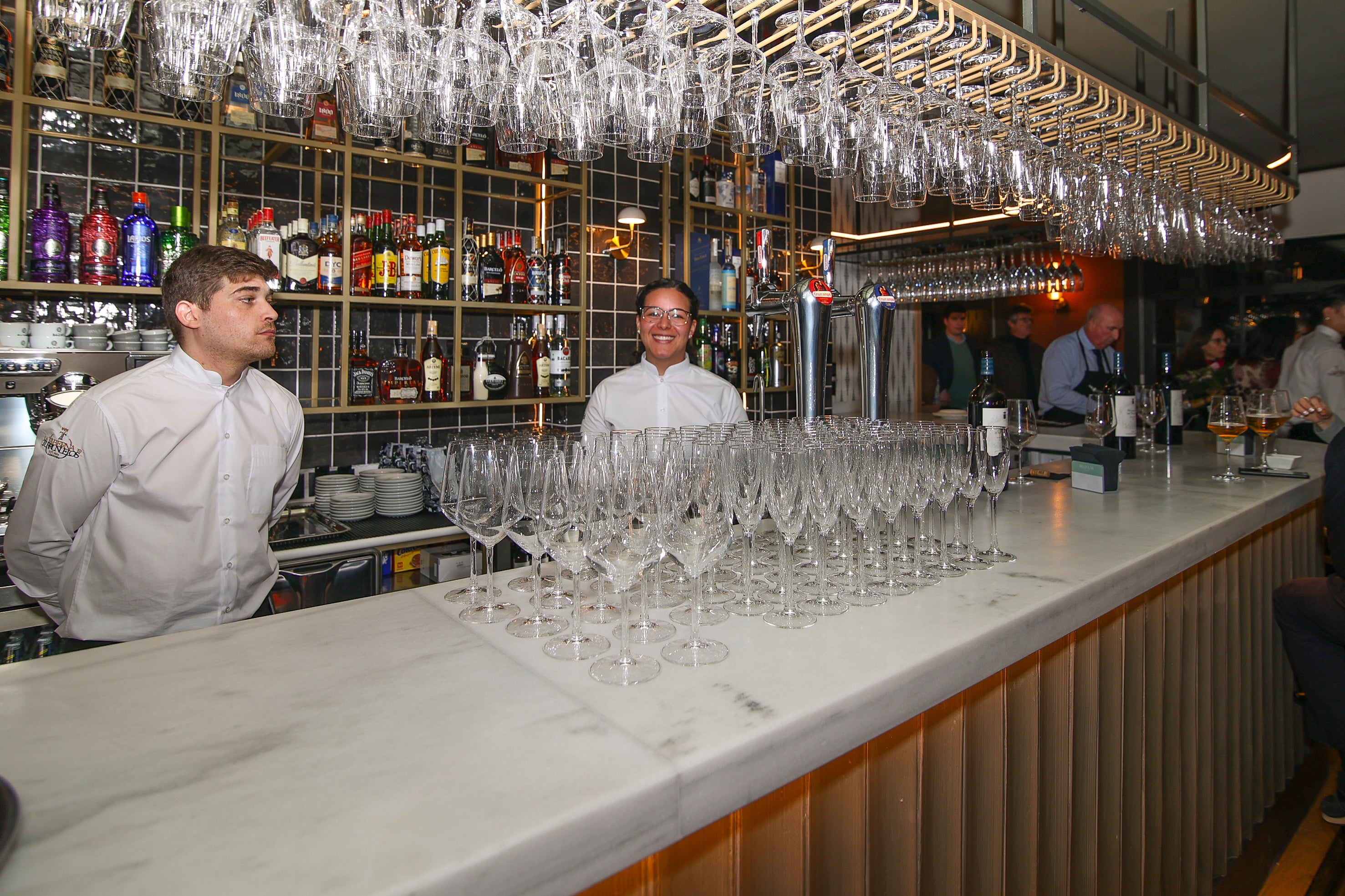 La inauguración de la nueva Taberna Turruñuelos, en imágenes