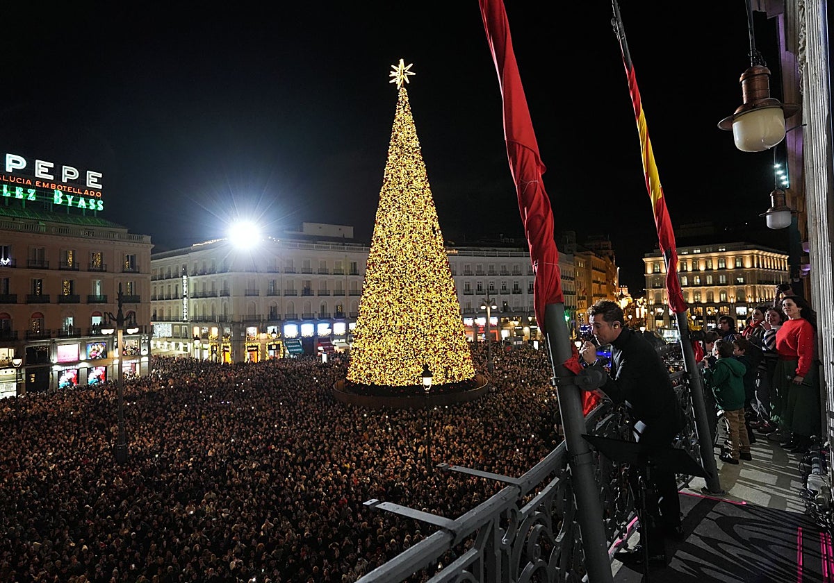 David Bisbal, el miércoles, durante su actuación en la Puerta del Sol