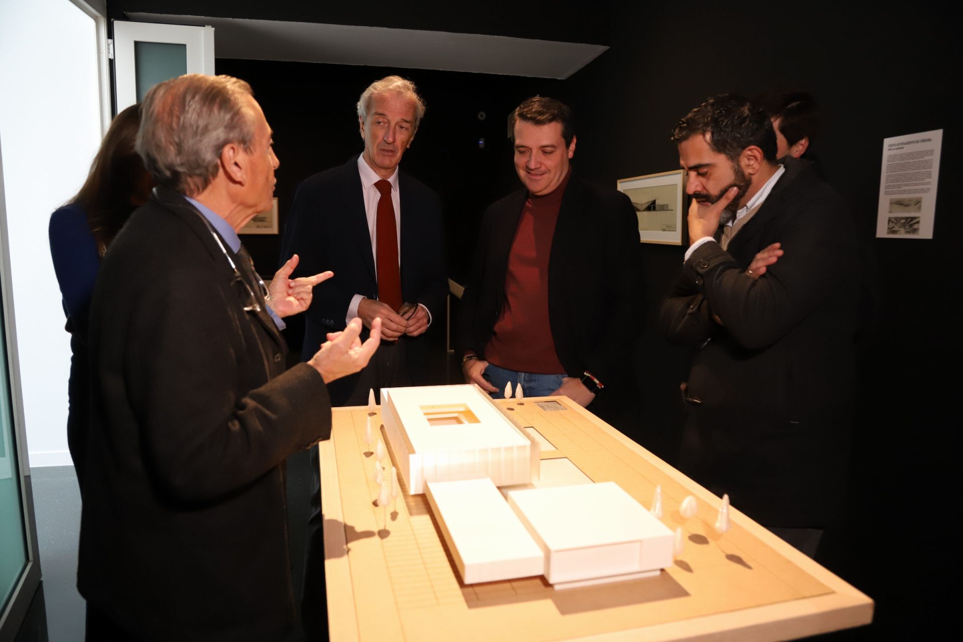 La exposición de obra privada de Rafael de La-Hoz en Córdoba, en imágenes