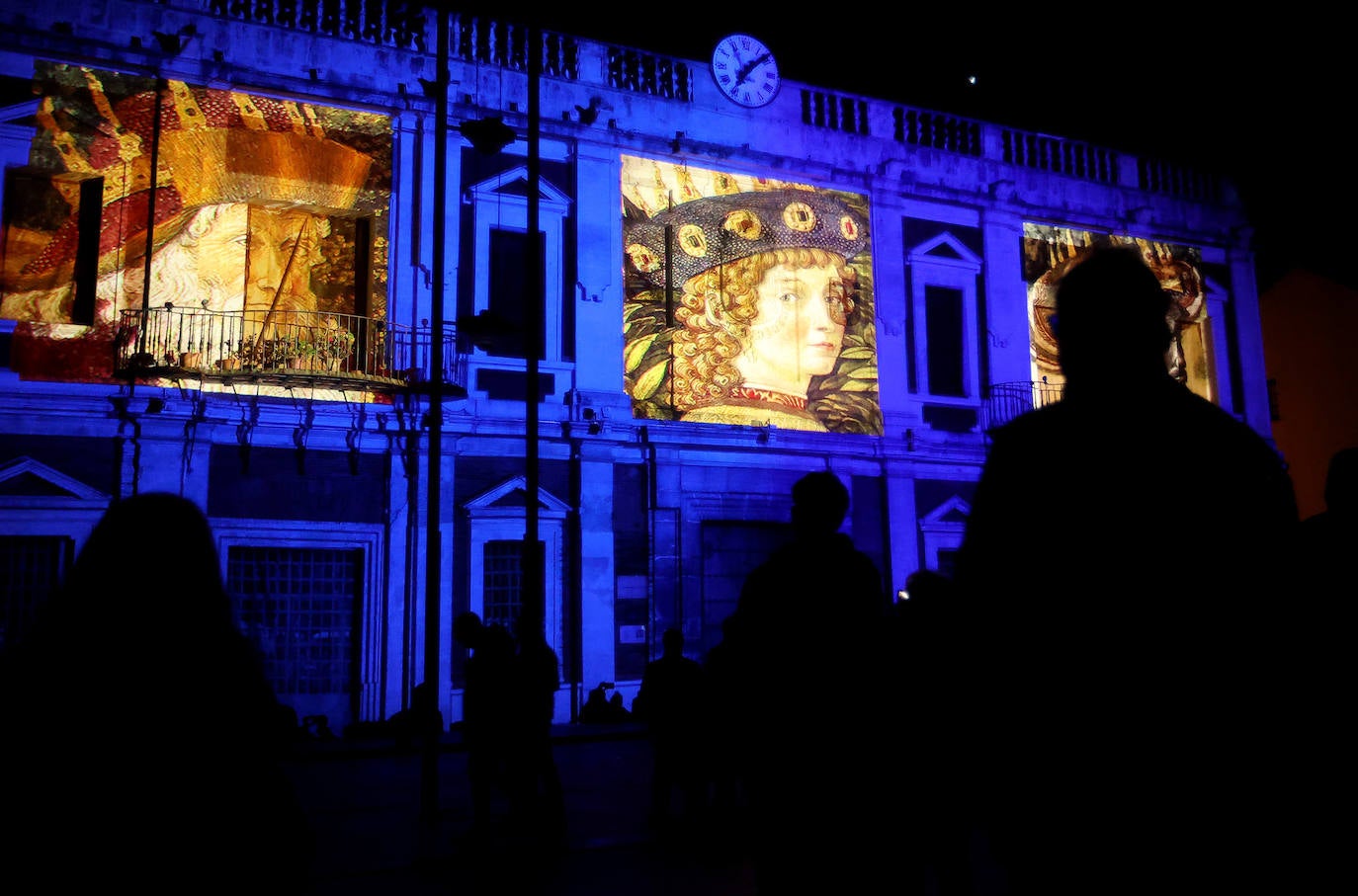 El colorido videomapping de Córdoba, en imágenes