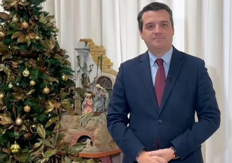 alcalde-felicitacion-navidad-RjHcHReCPirAaLSN2J7hWEN-758x531@diario_abc.jpg