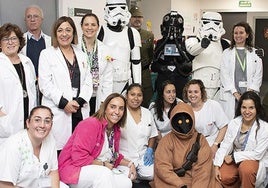 Los personajes de la Guerra de las Galaxias llegan al Hospital de Guadalajara para sorprender a pacientes