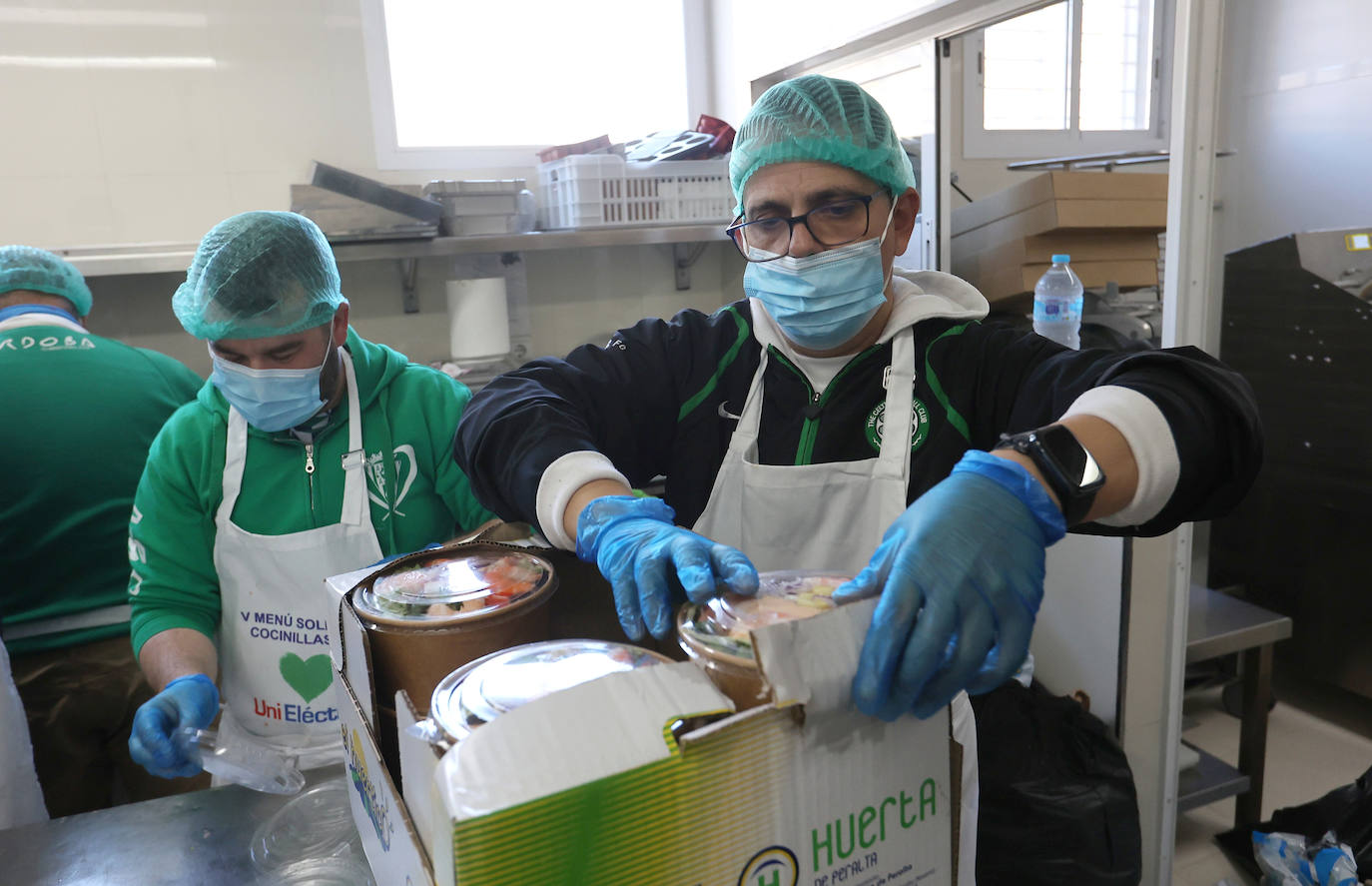 El menú más solidario de Córdoba para esta Nochebuena, en imágenes