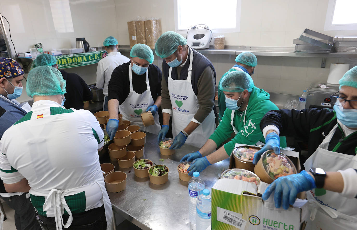 El menú más solidario de Córdoba para esta Nochebuena, en imágenes