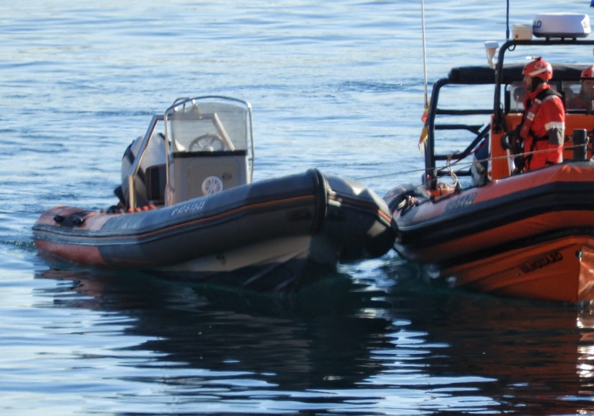 Imagen del rescate de la patera publicada por Francisco José Clemente, experto en migraciones