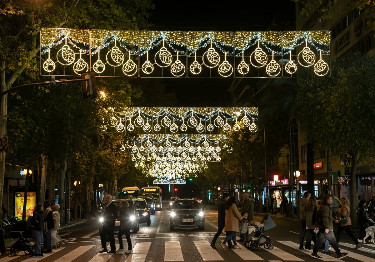 Luces de Navidad en Ronda de los Tejares