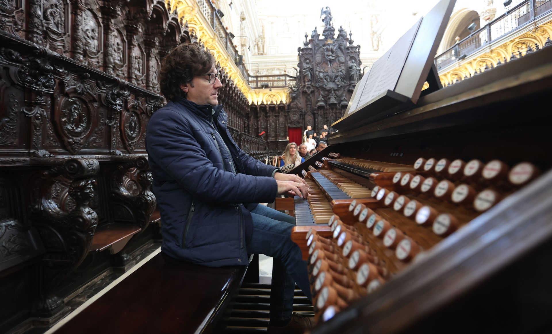 La solemne misa de Navidad en la Catedral de Córdoba, en imagenes