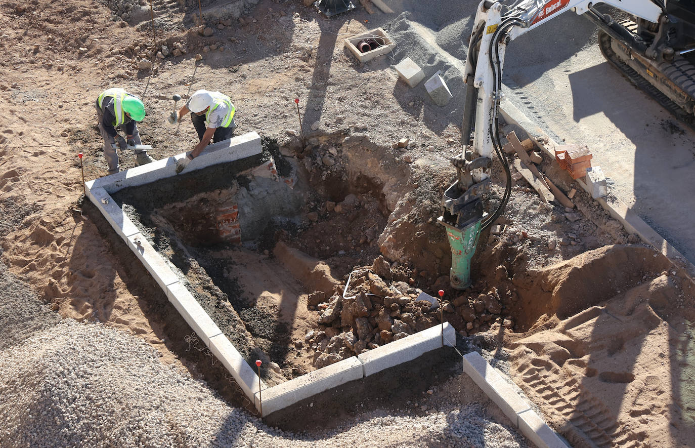 Las obras en la Ronda del Marrubial y en la carretera de Trassierra en Córdoba, en imágenes