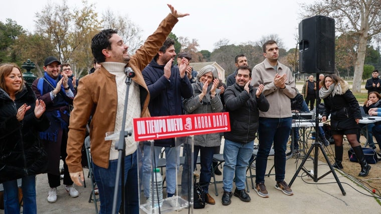 Villagrasa ha desbordado las previsiones de aforo en el Centro Tío Jorge de Zaragoza