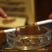 Baja un 10% el consumo de tabaco en Andalucía pero aumenta el de cachimbas y vapeadores