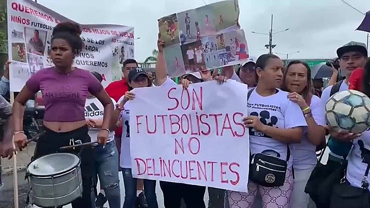 Fiscalía de Ecuador pide prisión preventiva para militares en caso desaparición de menores