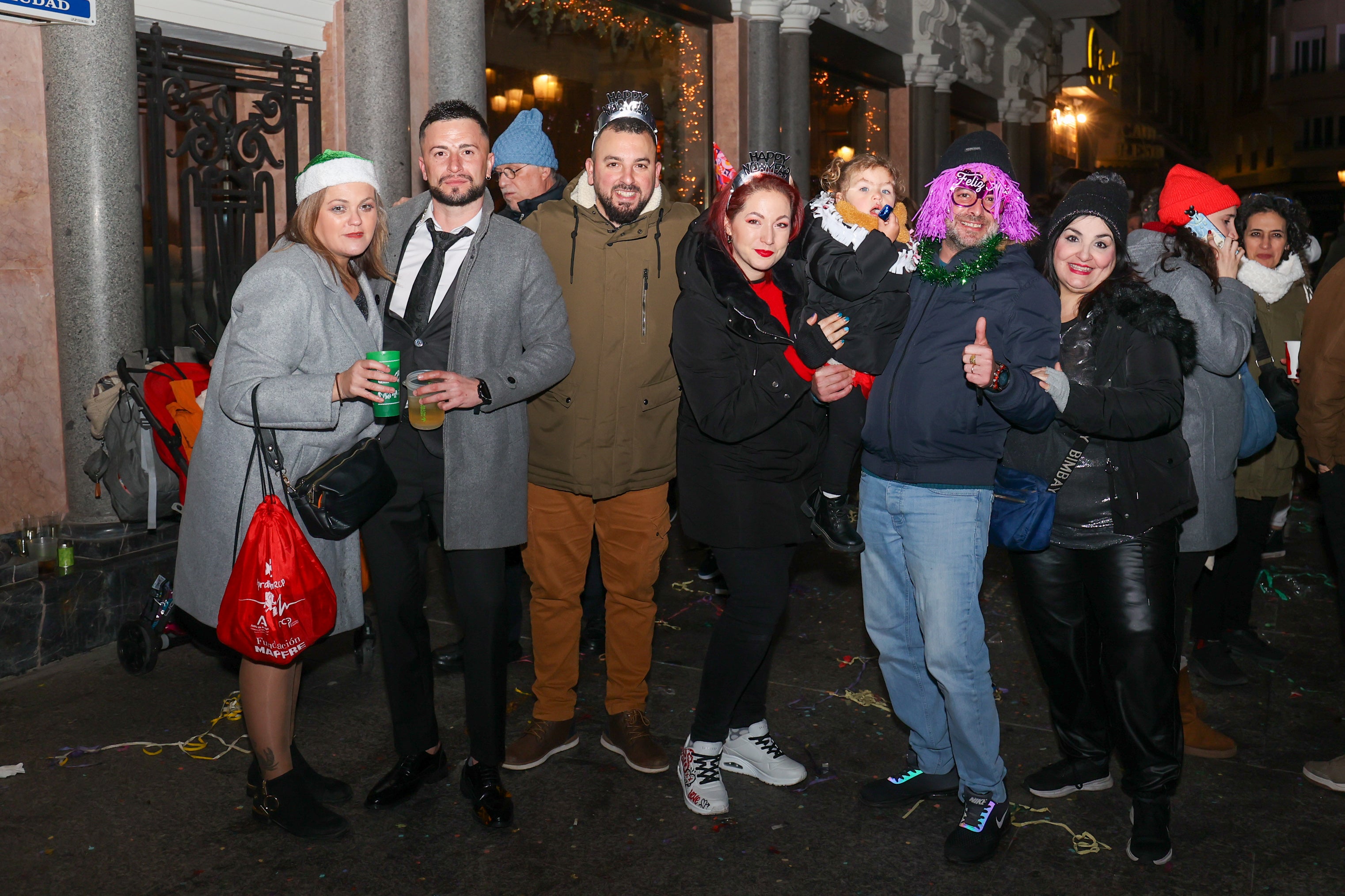 El gran ambiente de Las Tendillas en Nochevieja, en imágenes