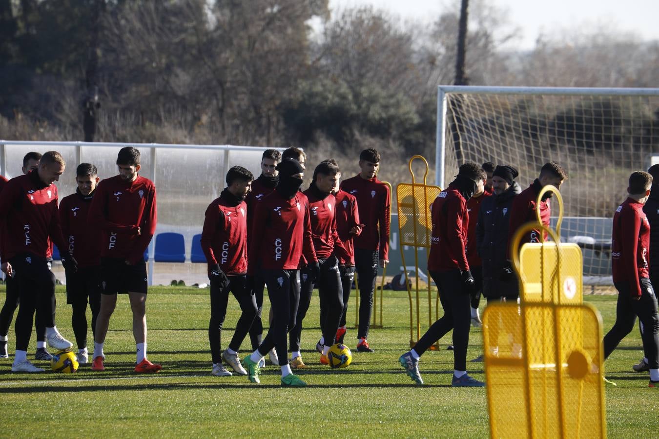 El primer entrenamiento de 2025 del Córdoba CF, en imágenes
