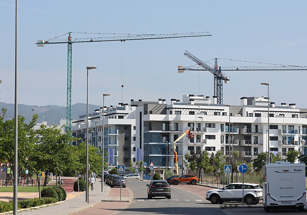 Bloques de pisos en construcción en Huerta de Santa Isabel