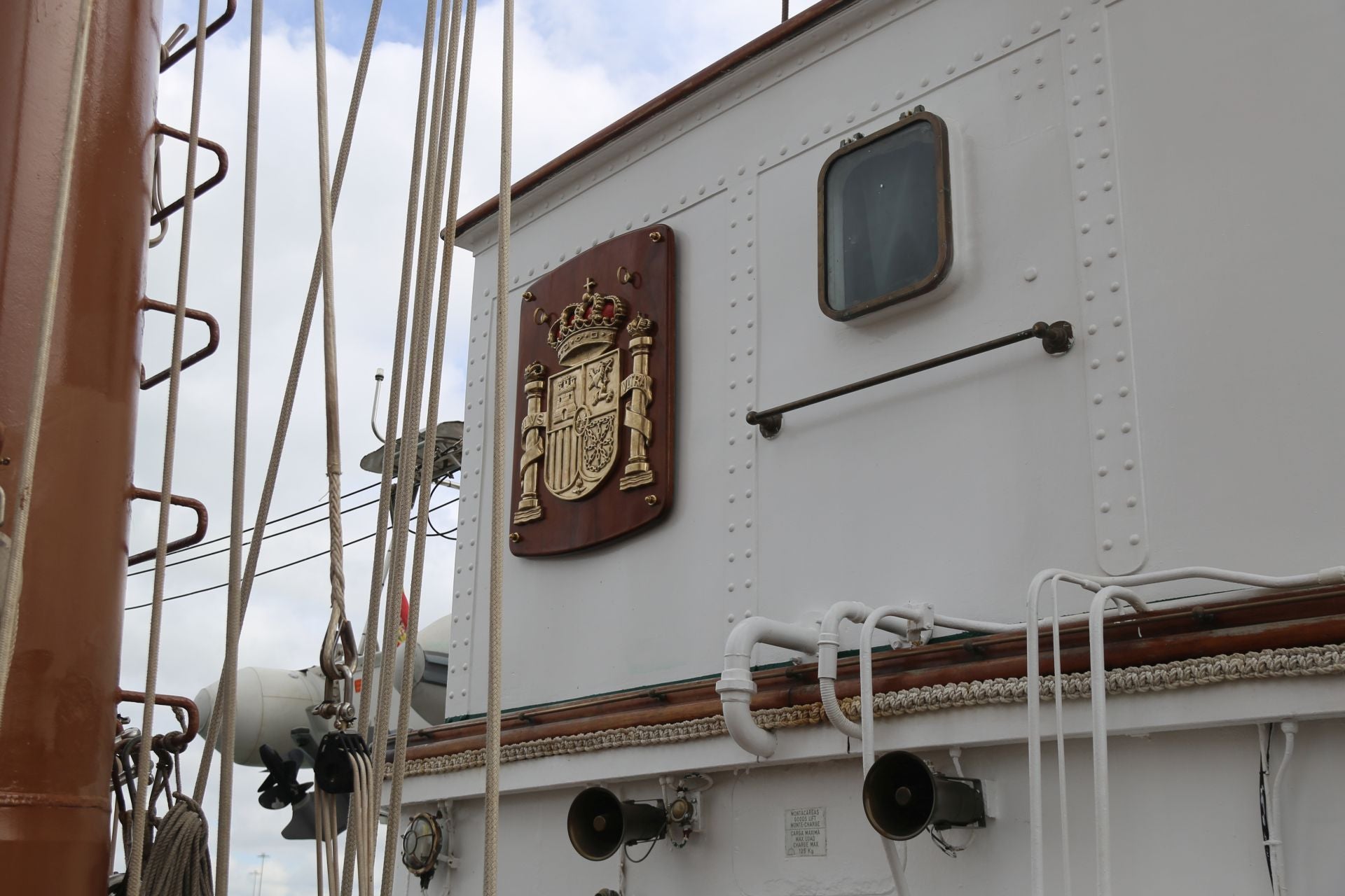 El embarque de Leonor en el buque escuela Juan Sebastián de Elcano, en imágenes