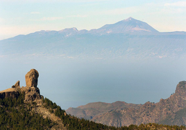 Canarias limita el acceso a sus espacios naturales: el Roque Nublo, 60 personas por hora