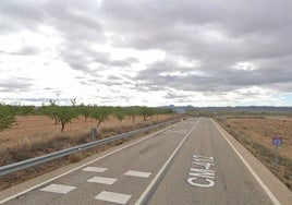 Cortada la carretera CM-412 en Tobarra (Albacete) en ambos sentidos por el vuelco de un camión