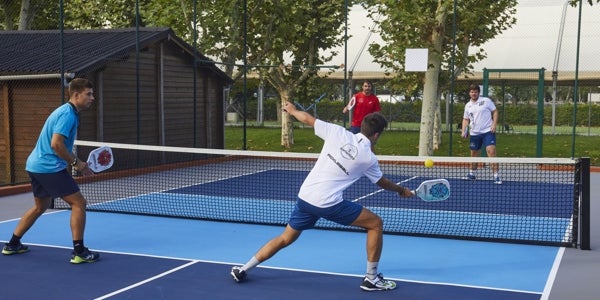 Dónde jugar a Pickleball en Madrid, el deporte que busca hacer sombra a la fiebre del pádel