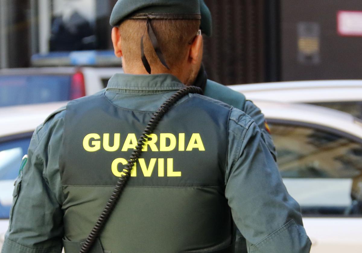 Agentes de la Guardia Civil