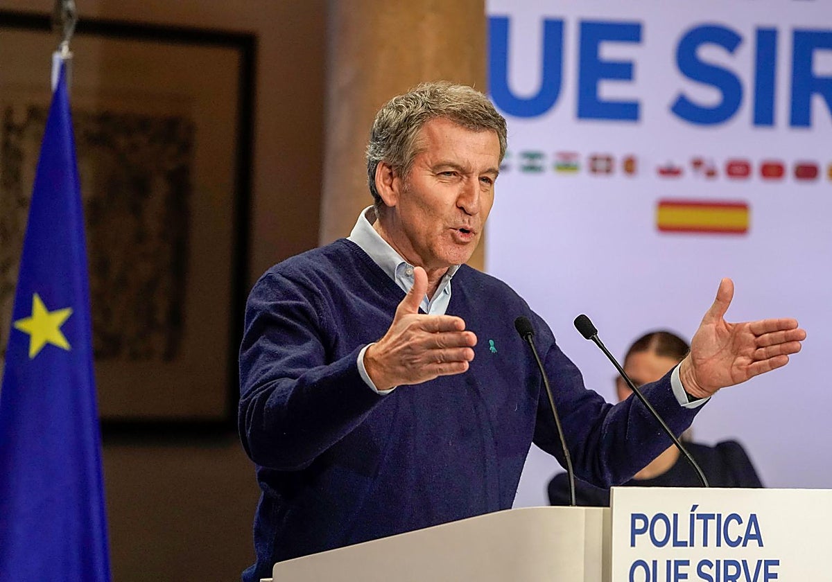 El líder del Partido Popular, Alberto Núñez Feijóo, durante un acto en Oviedo donde el partido ha presentado sus propuestas en materia de vivienda