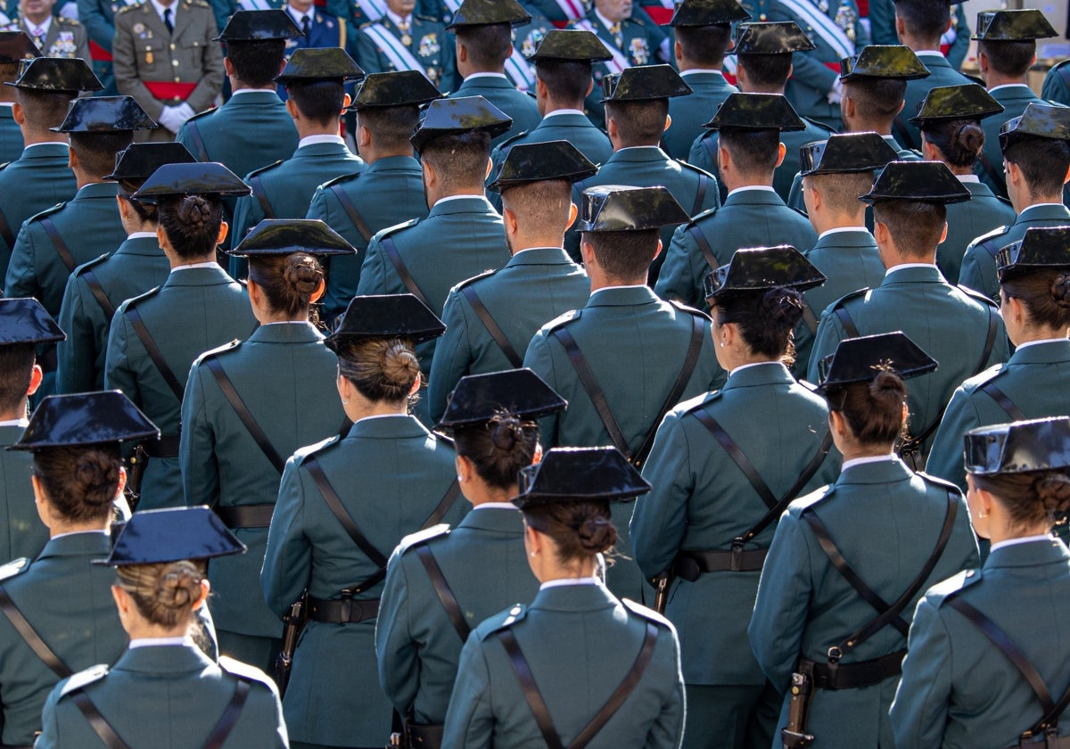 Imagen de archivo de agentes de la Guardia Civil en un acto