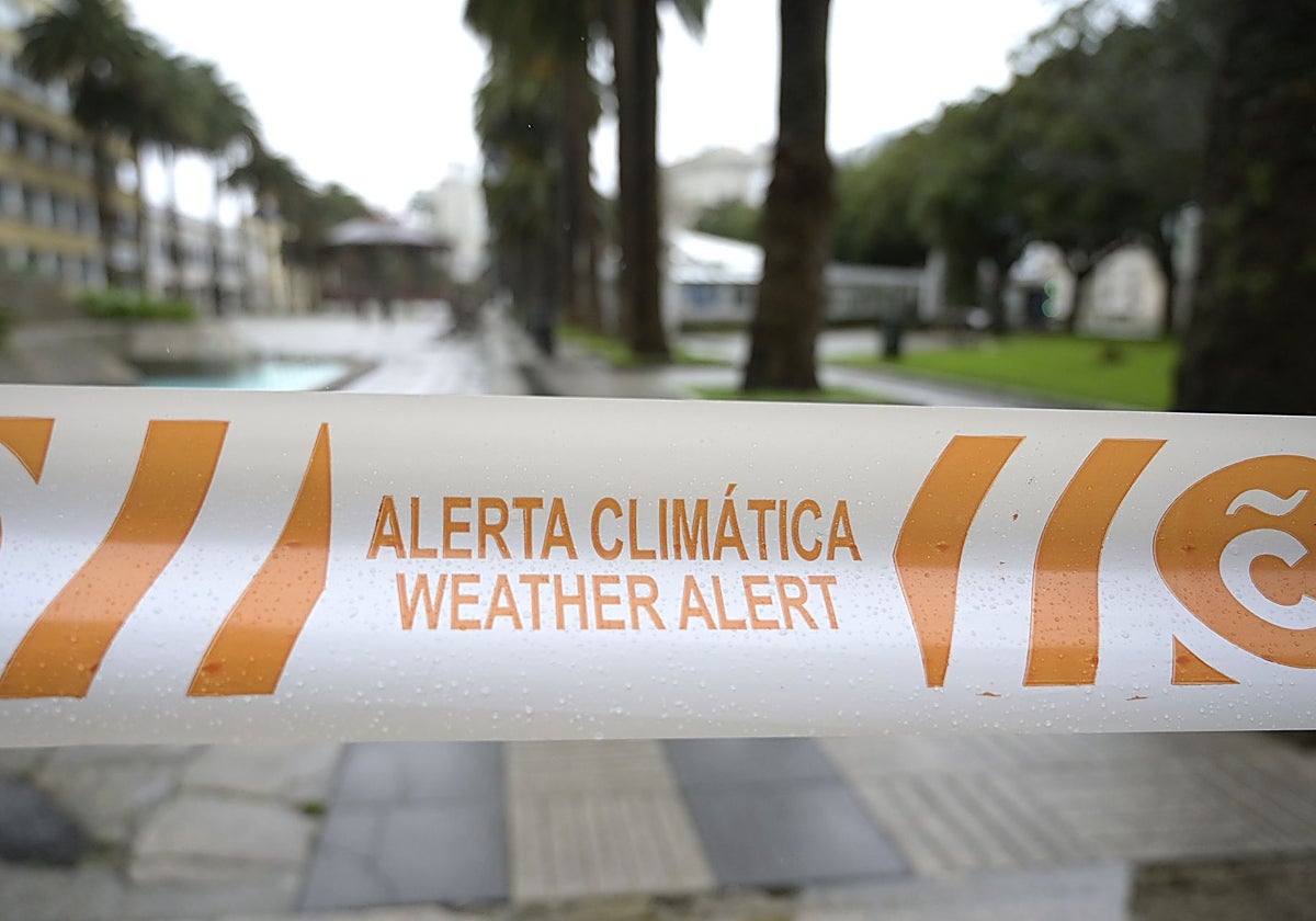 Parque cerrado por alerta meteorológica en La Coruña