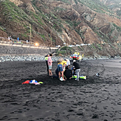 Muere ahogado un bañista en El Beril (Tenerife) y rescatan a un hombre en estado crítico en Mogán (Gran Canaria)