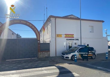 Detenido un joven de 20 años por robar de un tirón un bolso, valorado en 500 euros, a una anciana en Santa Olalla