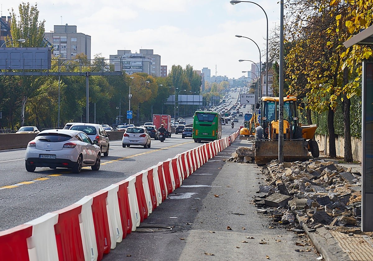 Obras de soterramiento de la Autovía A 5 a la altura de la calle de El Greco, en Latina