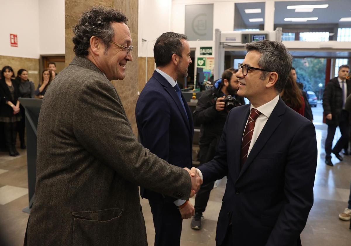 Álvaro García Ortiz y Félix Bolaños en la inauguración del curso selectivo de la 73ª promoción de acceso a la carrera fiscal