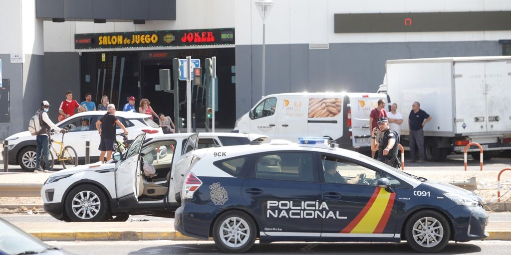 Detenido en Córdoba un hombre por agredir a otro con arma blanca en una pelea junto al centro comercial El Arcángel