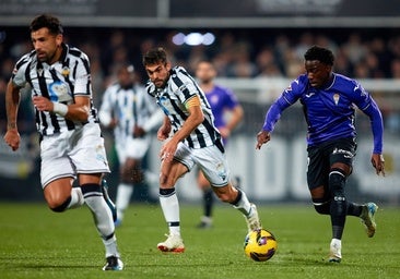 El Córdoba CF declara Castellón 'territorio sagrado' para remontadas (1-2)