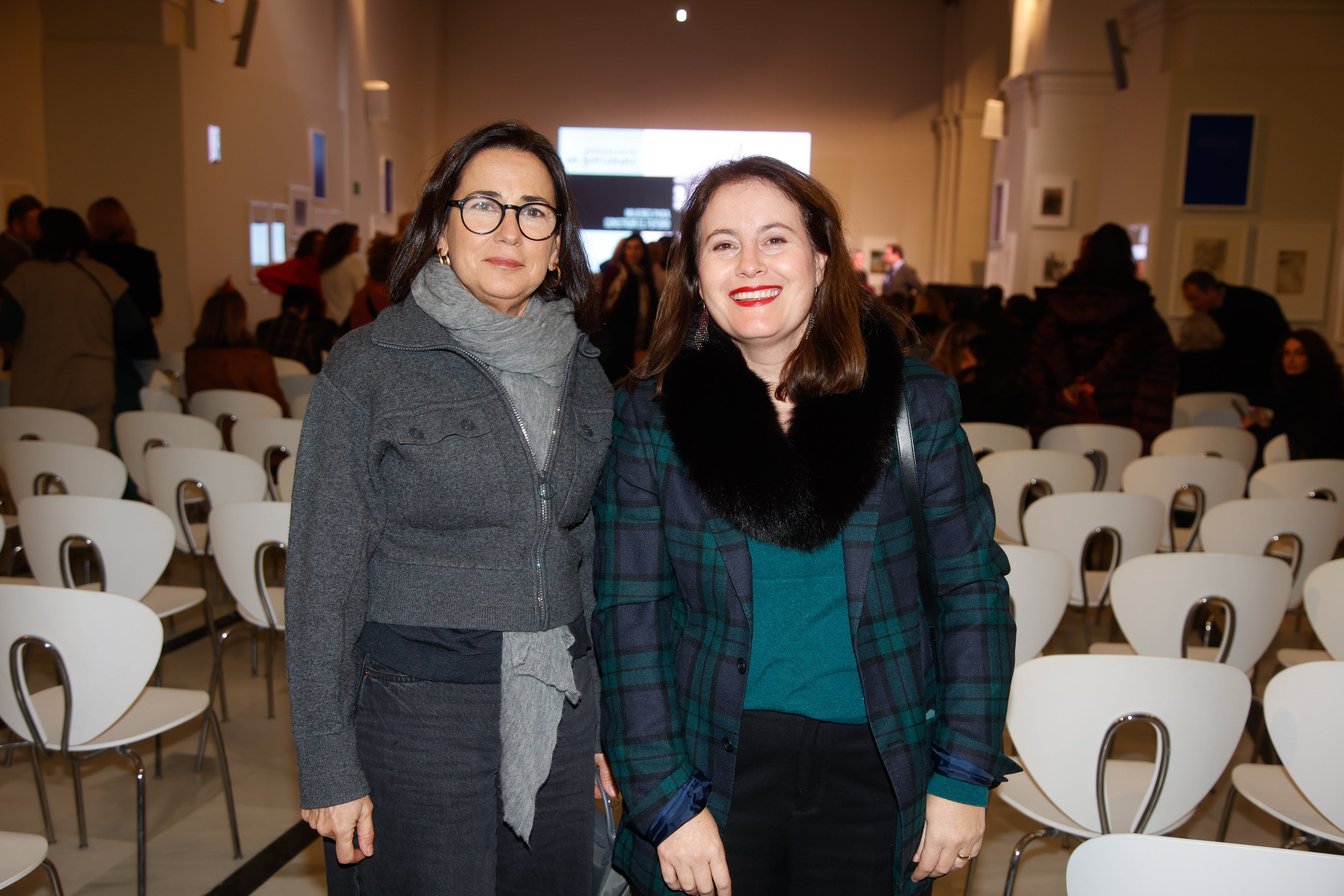 Maribella Zamorano y Maria Gracia de los Santos